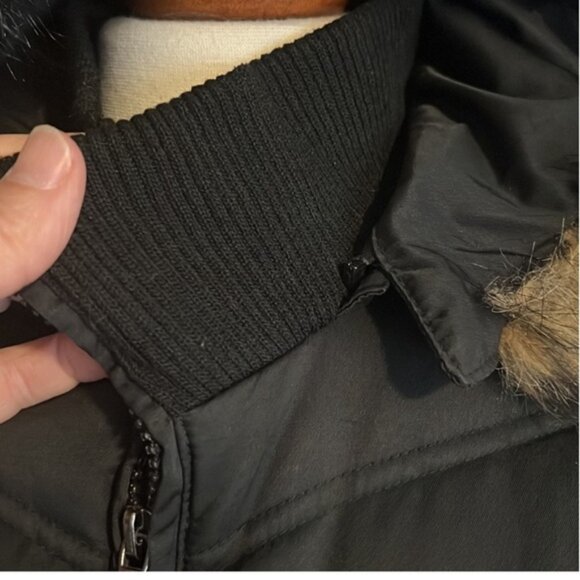 ESPRIT Women's Quilted Puffer Down Jacket Faux-Fur Trimmed Hooded Black S - Picture 7 of 10